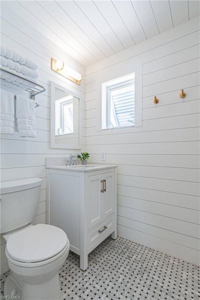 1530 Mandarin Rd, Naples, FL 34102 Photo