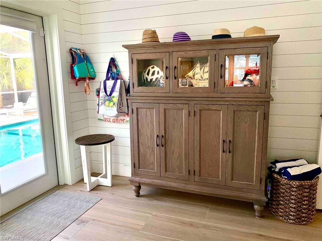 1530 Mandarin Rd, Naples, FL 34102 Photo