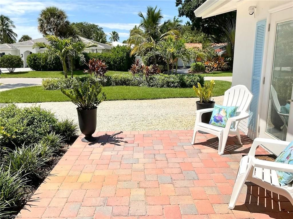 1530 Mandarin Rd, Naples, FL 34102 Photo