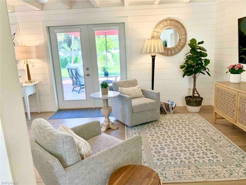 1530 Mandarin Rd, Naples, FL 34102 Photo