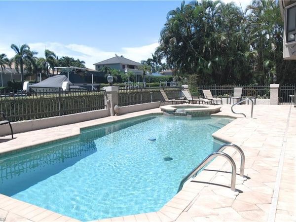 110 June CT , MARCO ISLAND, FL 34145