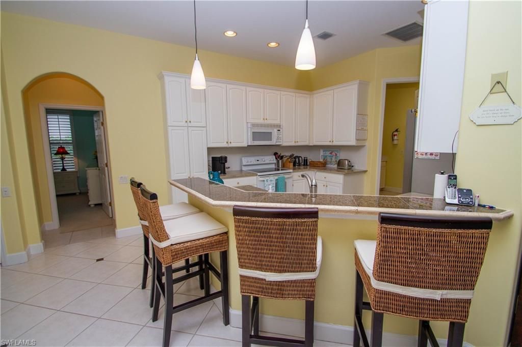 8229 Allendale Ct, Naples, FL 34120 Photo