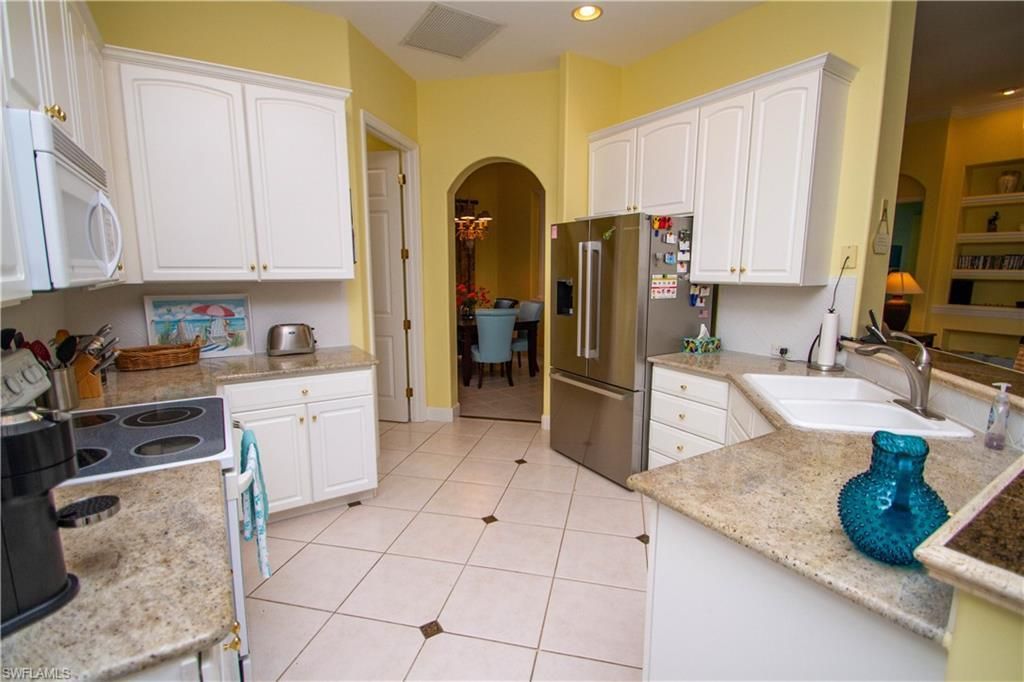 8229 Allendale Ct, Naples, FL 34120 Photo