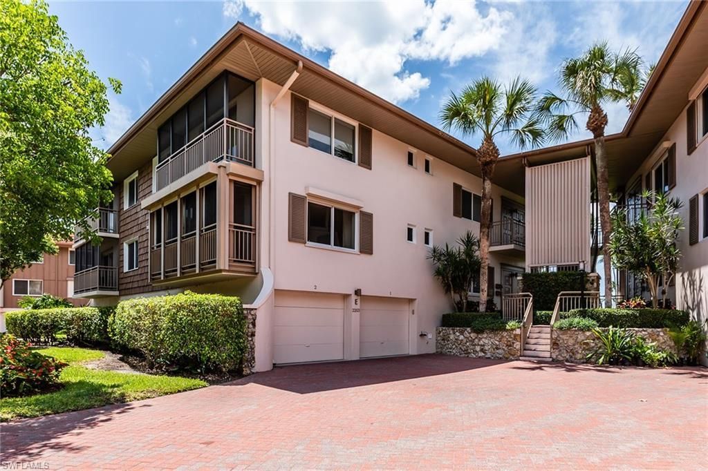 2203 Gulf Shore Blvd N, Unit E1, Naples, FL 34102 Photo