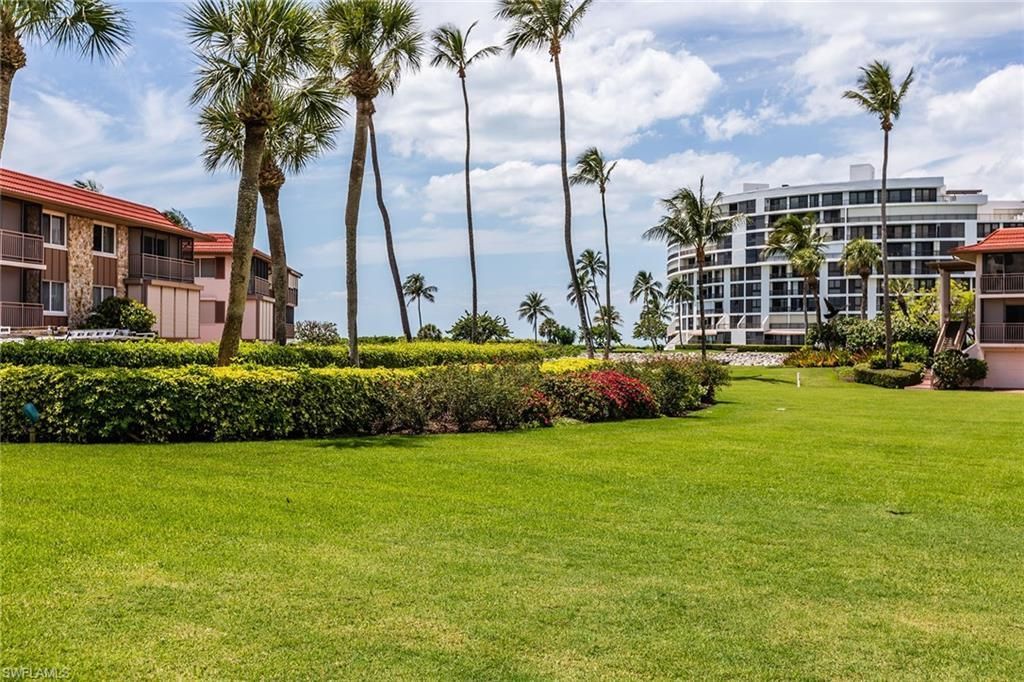 2203 Gulf Shore Blvd N, Unit E1, Naples, FL 34102 Photo