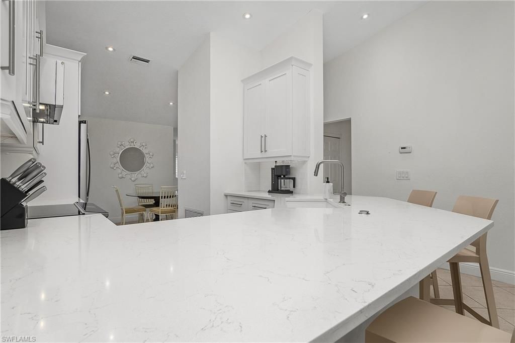 853 Tanbark Dr, Unit 201, Naples, FL 34108 Photo