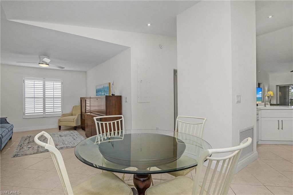 853 Tanbark Dr, Unit 201, Naples, FL 34108 Photo