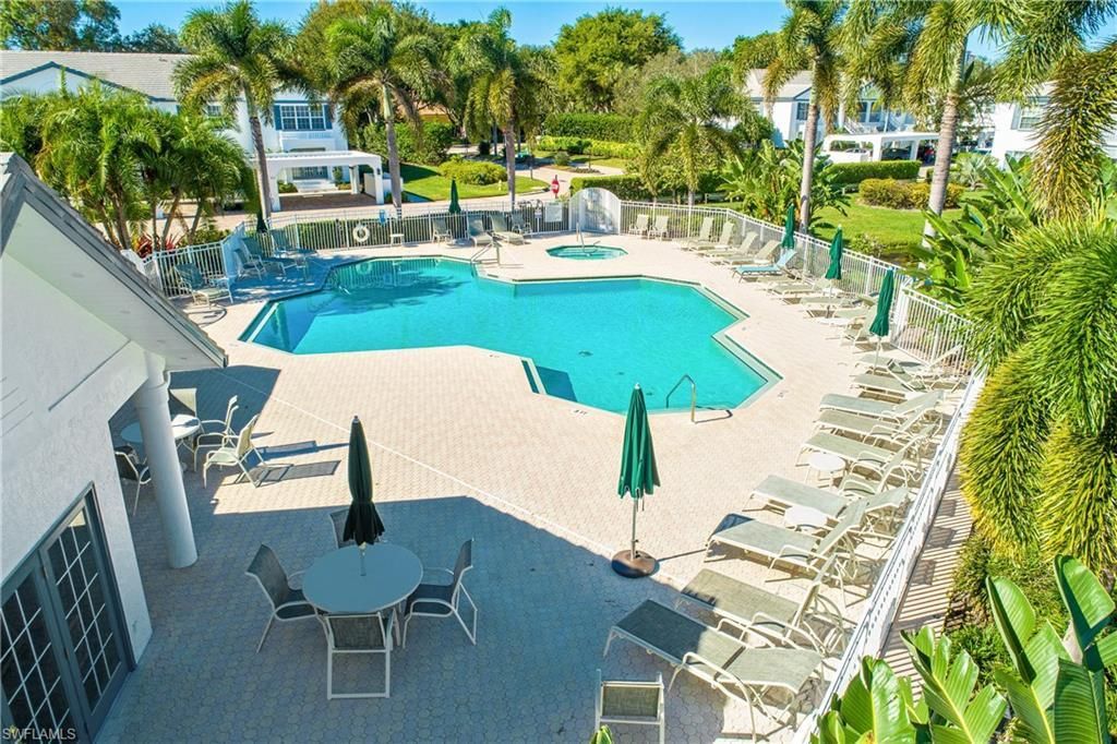 853 Tanbark Dr, Unit 201, Naples, FL 34108 Photo