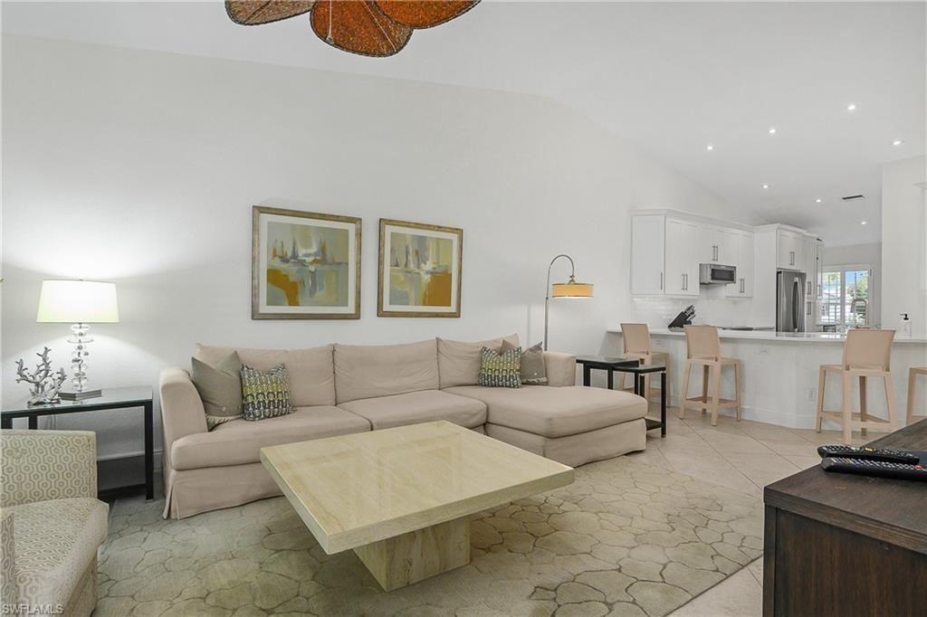 853 Tanbark Dr, Unit 201, Naples, FL 34108 Photo