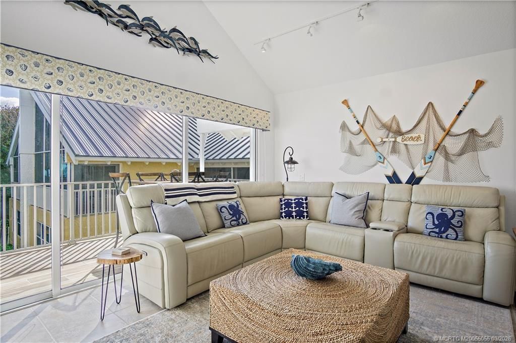 245 NE Macarthur Boulevard, Unit 12, Stuart, FL 34996 Photo