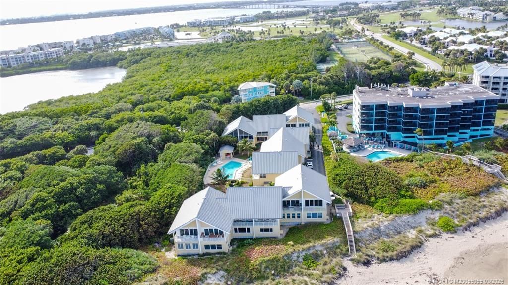 245 NE Macarthur Boulevard, Unit 12, Stuart, FL 34996 Photo