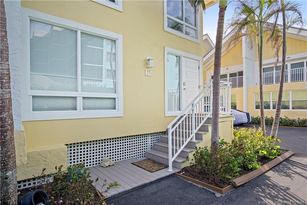 245 NE Macarthur Boulevard, Unit 12, Stuart, FL 34996 Photo