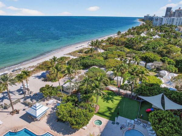 430 Grand Bay Dr , Unit 801, Key Biscayne, FL 33149