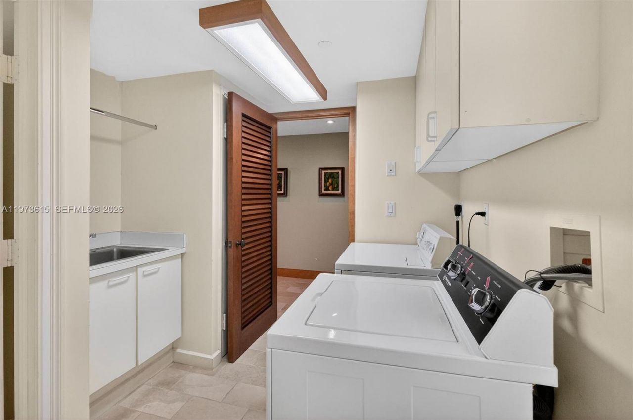 430 Grand Bay Dr, Unit 801, Key Biscayne, FL 33149 Photo