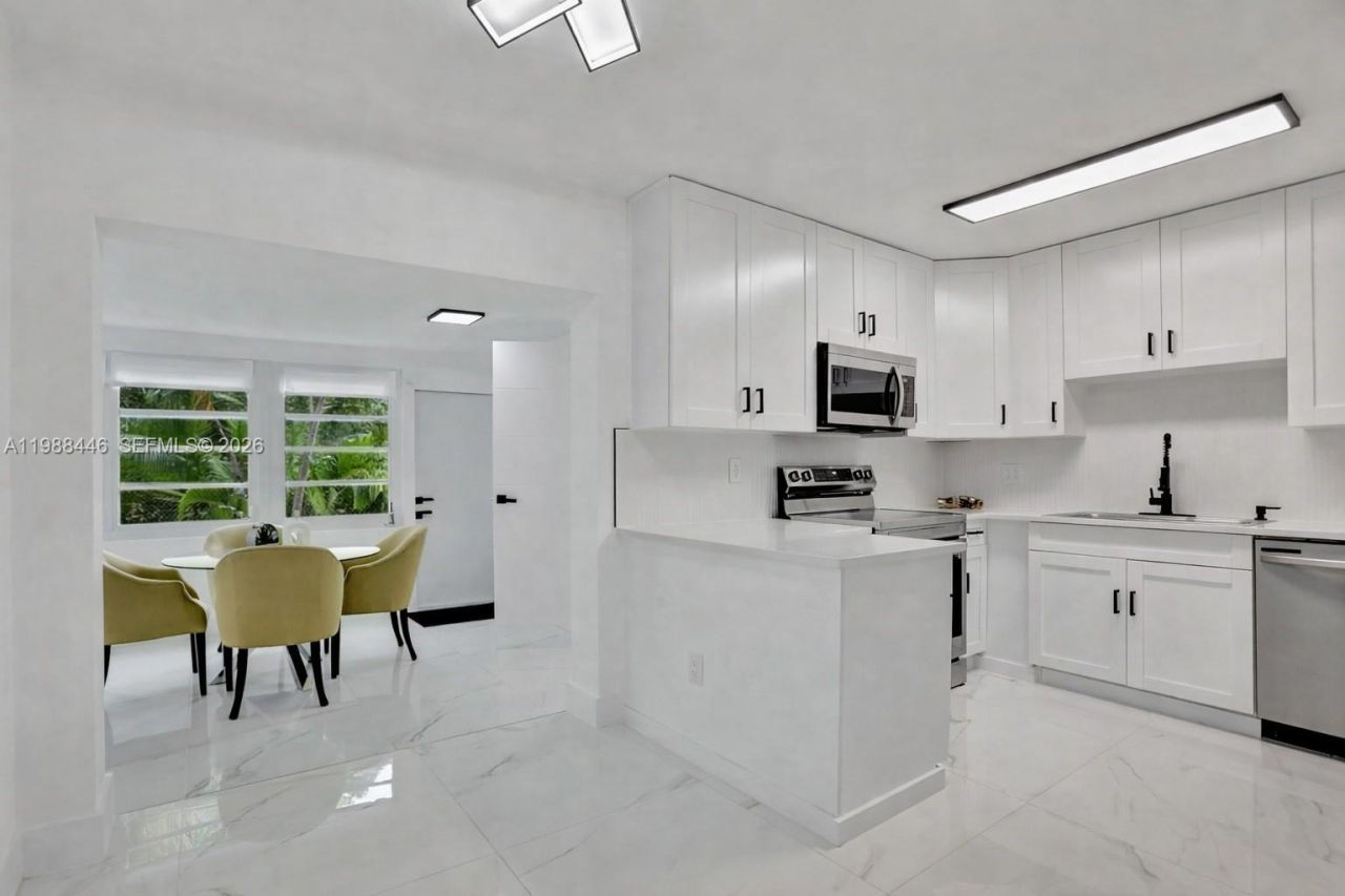 1220 NE 8th St, Pompano Beach, FL 33060 Photo