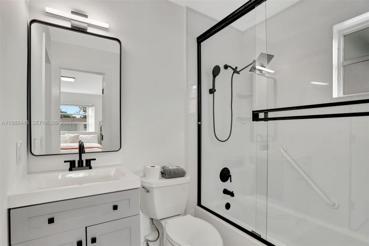 1220 NE 8th St, Pompano Beach, FL 33060 Photo