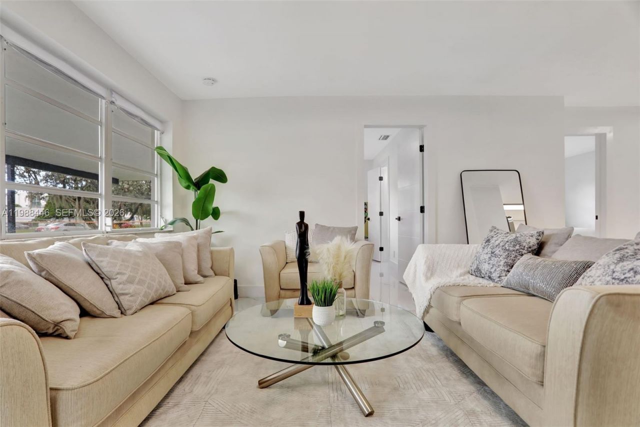 1220 NE 8th St , Pompano Beach, FL 33060 Photo