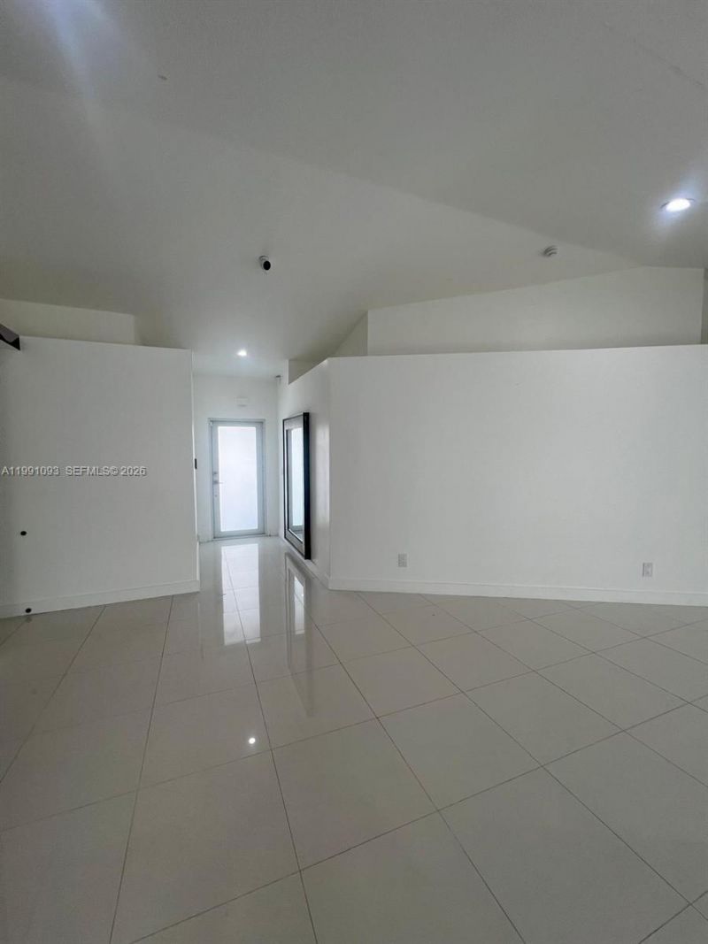 19227 NW 22nd St , Unit 19227, Pembroke Pines, FL 33029 Photo