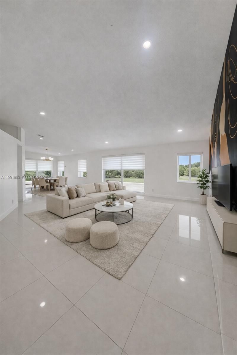 19227 NW 22nd St , Unit 19227, Pembroke Pines, FL 33029 Photo