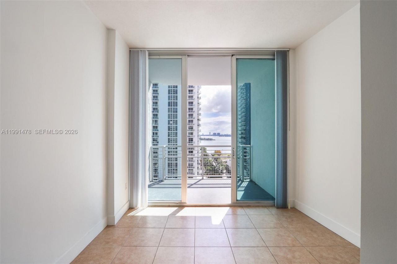 2200 NE 4th Ave , Unit 1002, Miami, FL 33137 Photo