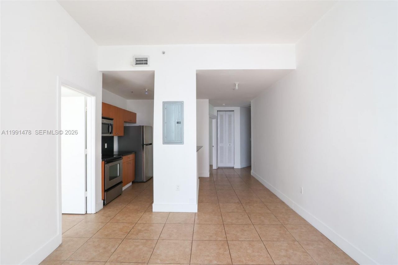2200 NE 4th Ave , Unit 1002, Miami, FL 33137 Photo