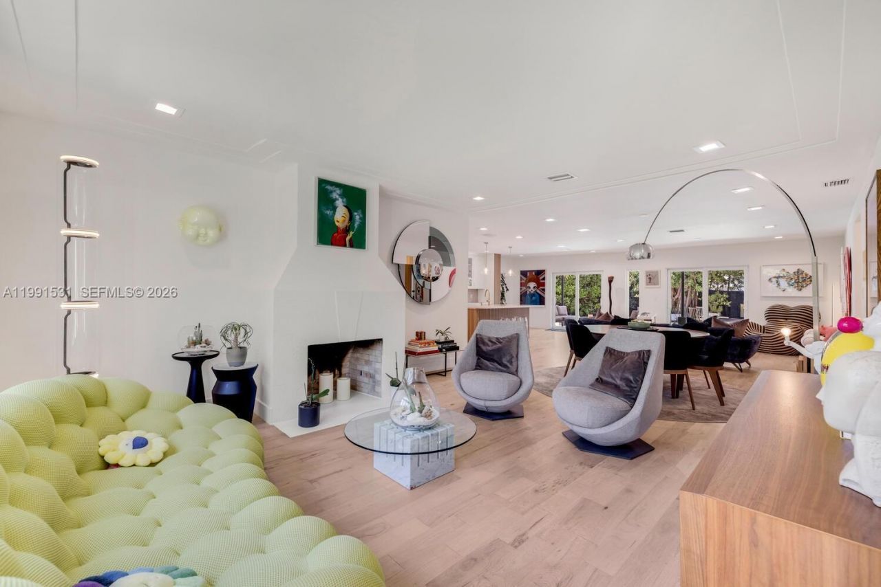 9300 Biscayne Blvd, Miami Shores, FL 33138 Photo