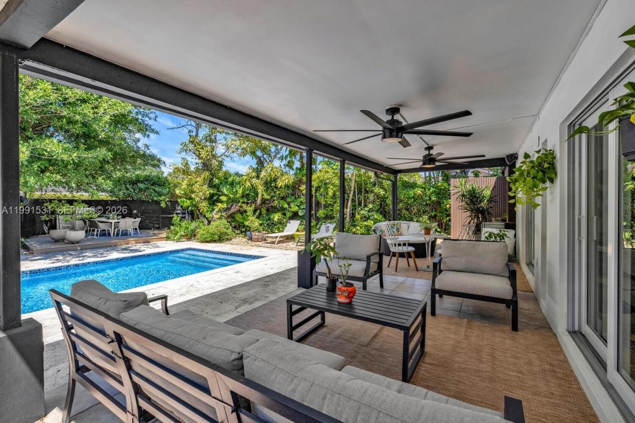9300 Biscayne Blvd, Miami Shores, FL 33138 Photo