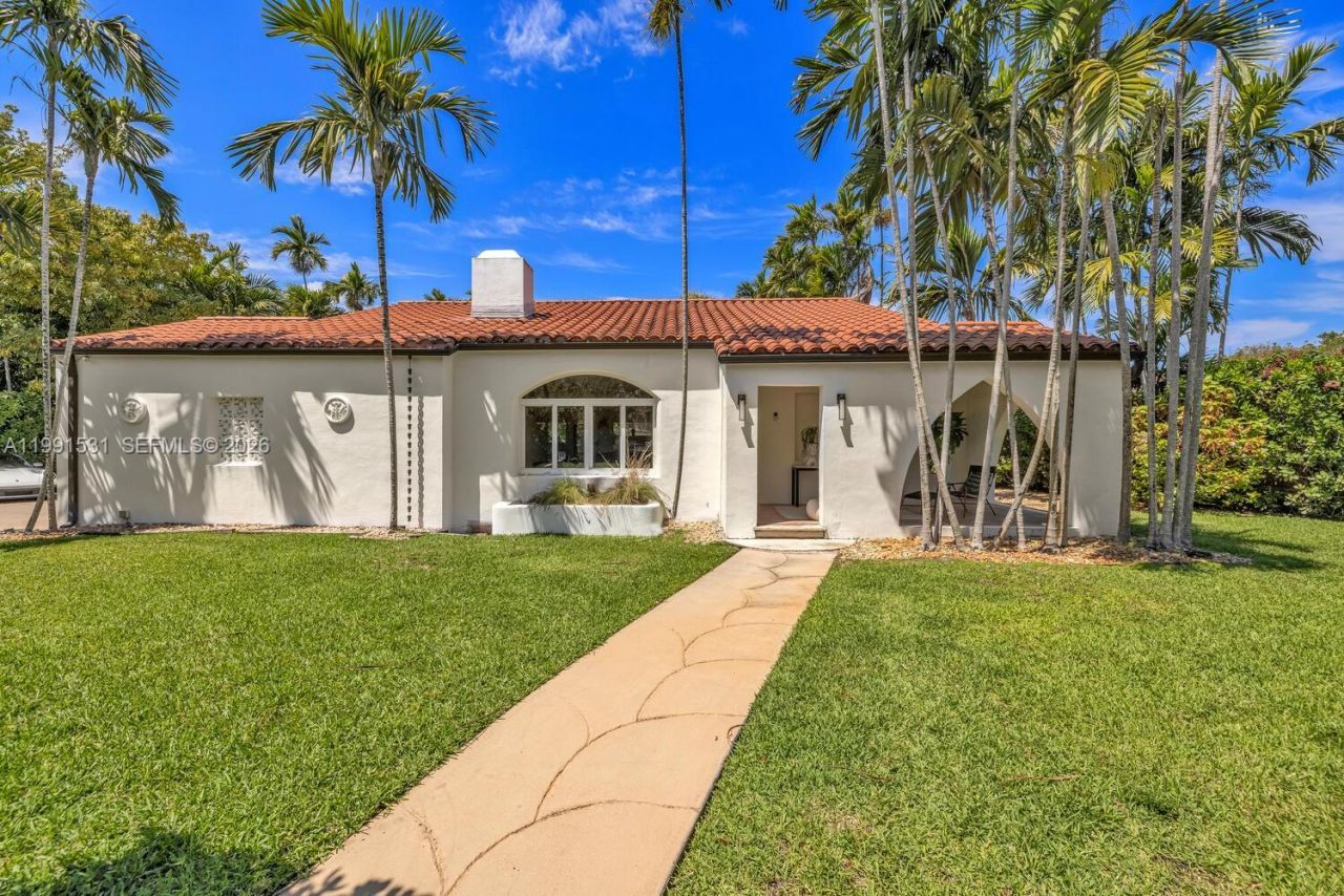 9300 Biscayne Blvd, Miami Shores, FL 33138 Photo