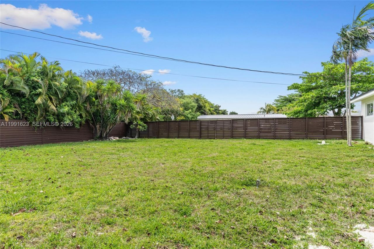 8965 SW 125th Ter , Miami, FL 33176 Photo