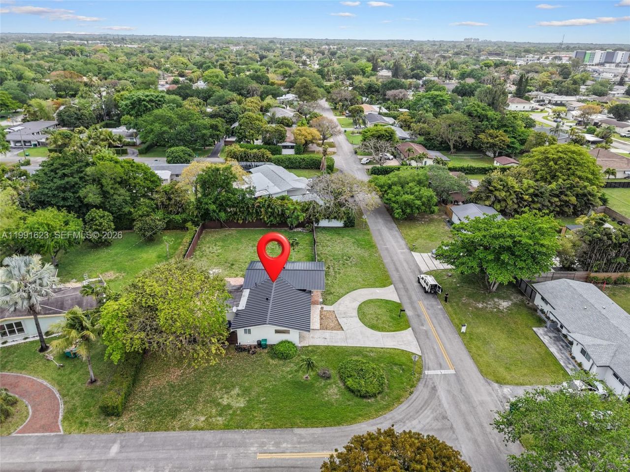 8965 SW 125th Ter , Miami, FL 33176 Photo