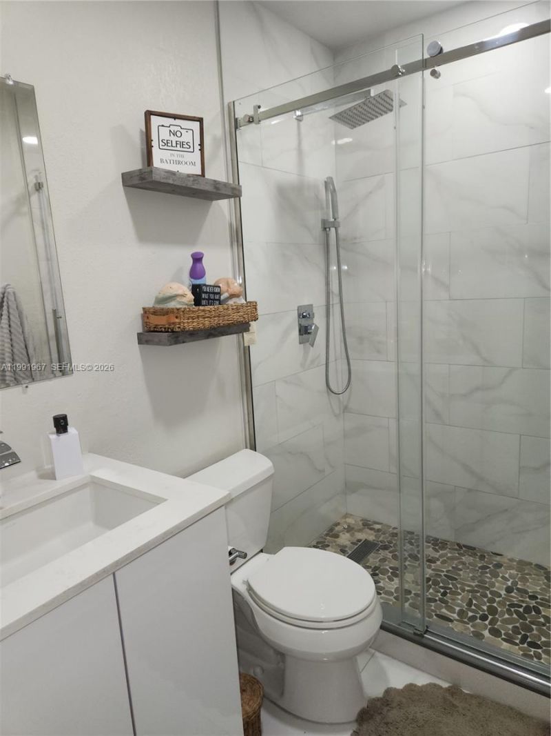 3551 SW 9th Ter , Unit 511, Miami, FL 33135 Photo