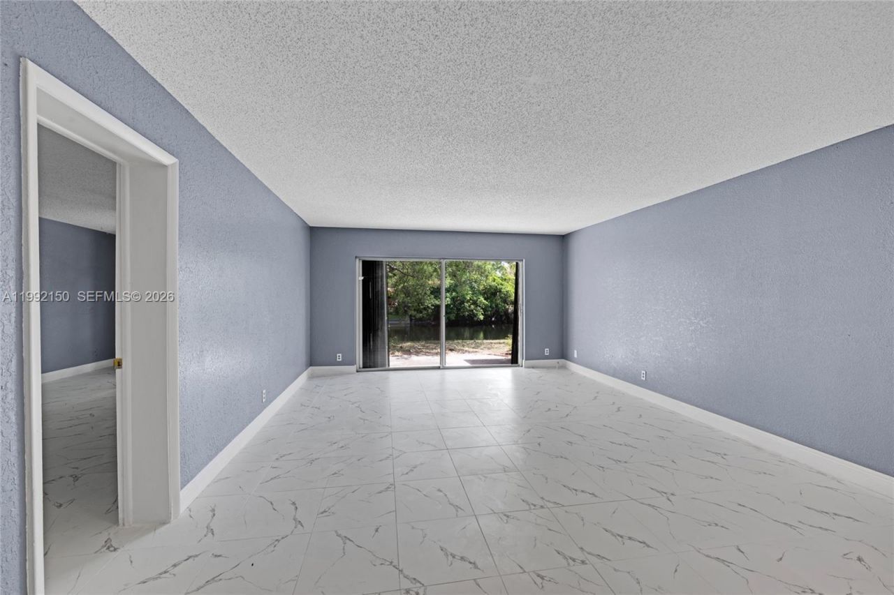 1624 NW 56th Ave, Unit 14, Lauderhill, FL 33313 Photo
