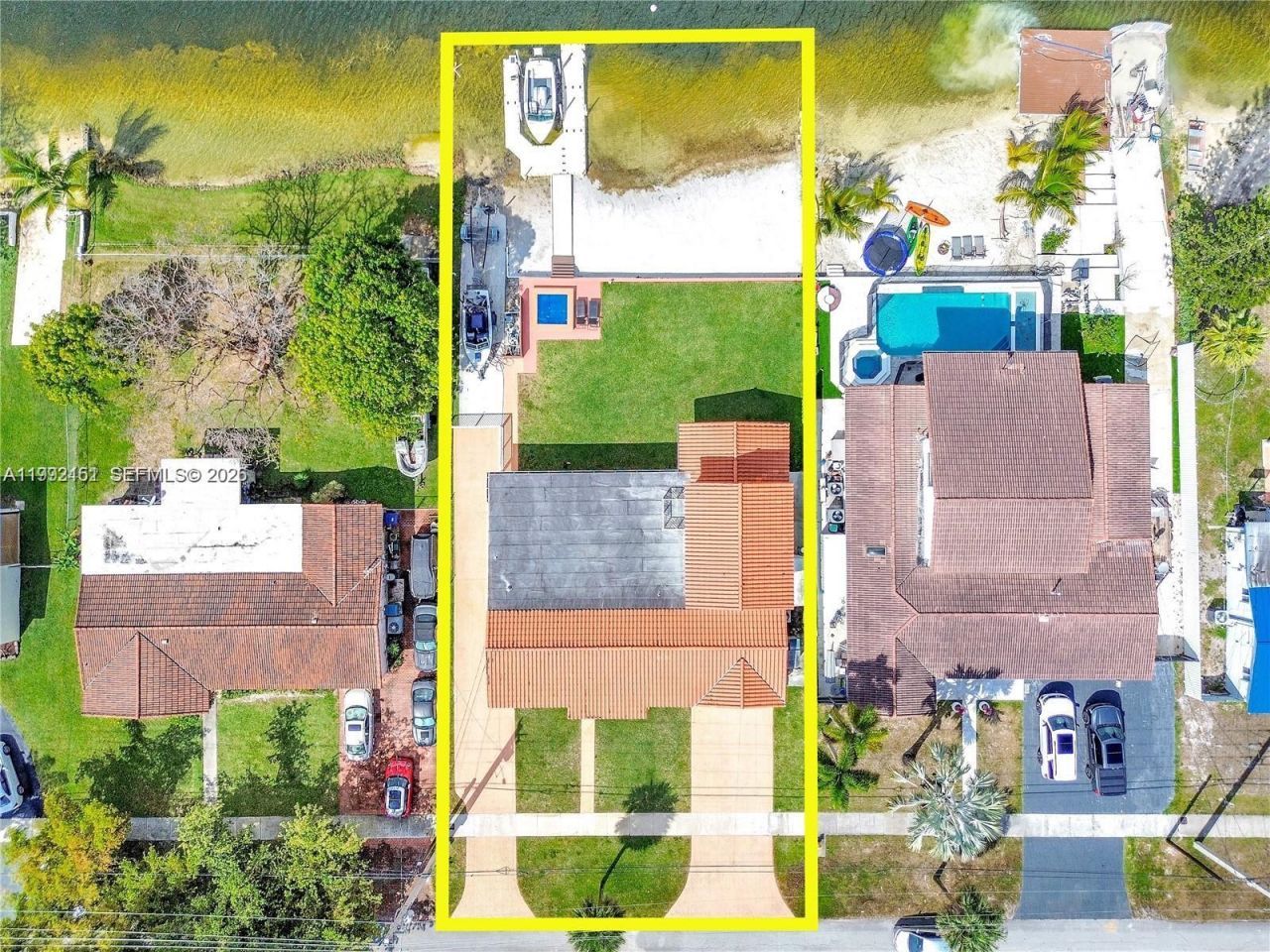 18400 NW 78th Ave , Hialeah, FL 33015 Photo