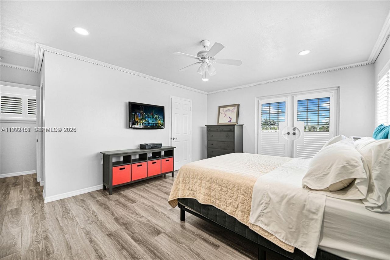 18400 NW 78th Ave , Hialeah, FL 33015 Photo