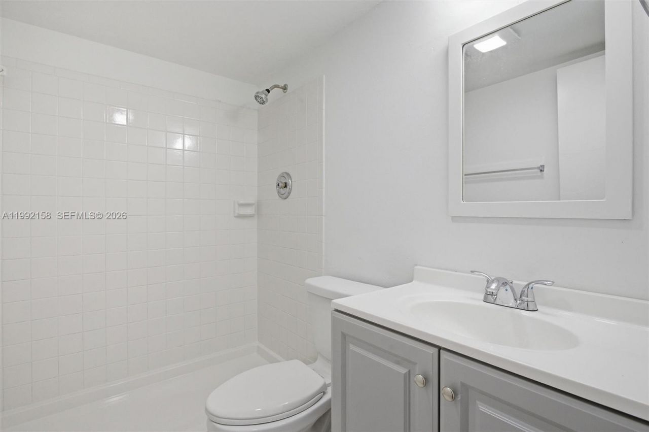 9994 Nob Hill Ct, Unit 9994, Sunrise, FL 33351 Photo