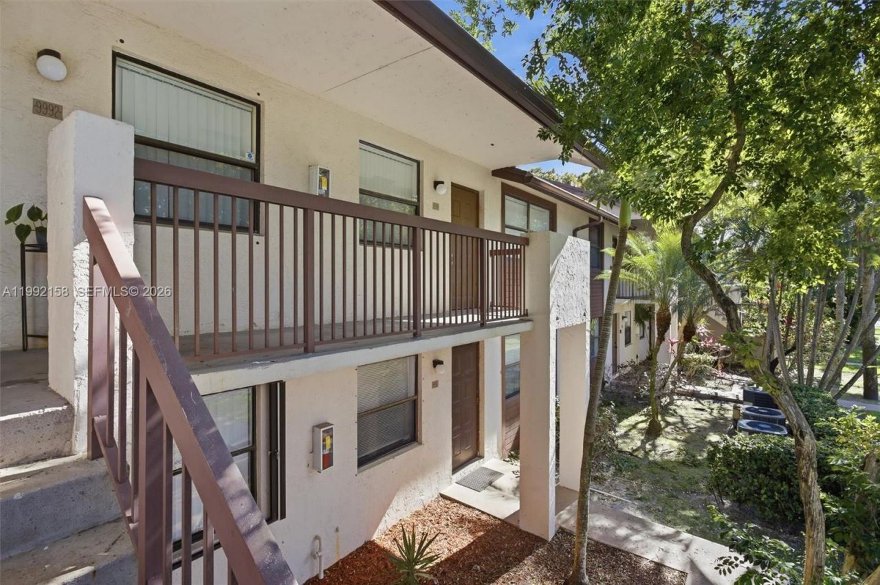 9994 Nob Hill Ct, Unit 9994, Sunrise, FL 33351 Photo