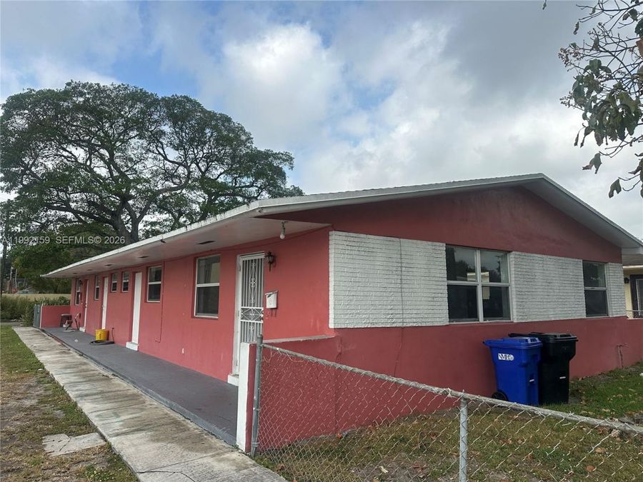 Property Image 11