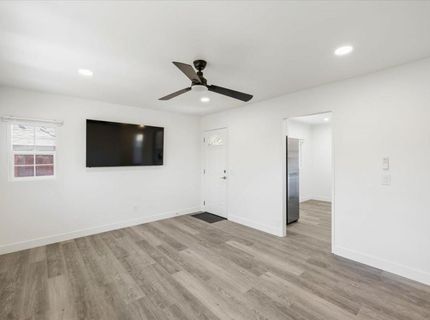 209 Dewitt Ct, Sacramento, CA 95838 Photo