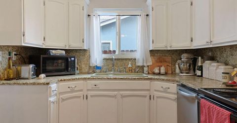 424 Morada Ln, Stockton, CA 95210 Photo