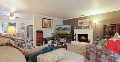 424 Morada Ln, Stockton, CA 95210 Photo