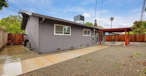 424 Morada Ln, Stockton, CA 95210 Photo