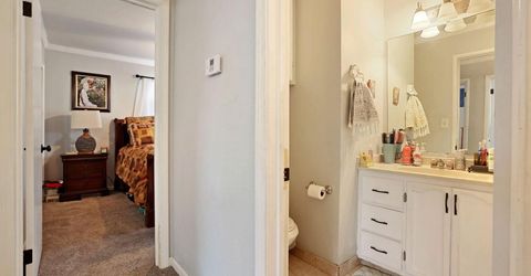 424 Morada Ln, Stockton, CA 95210 Photo