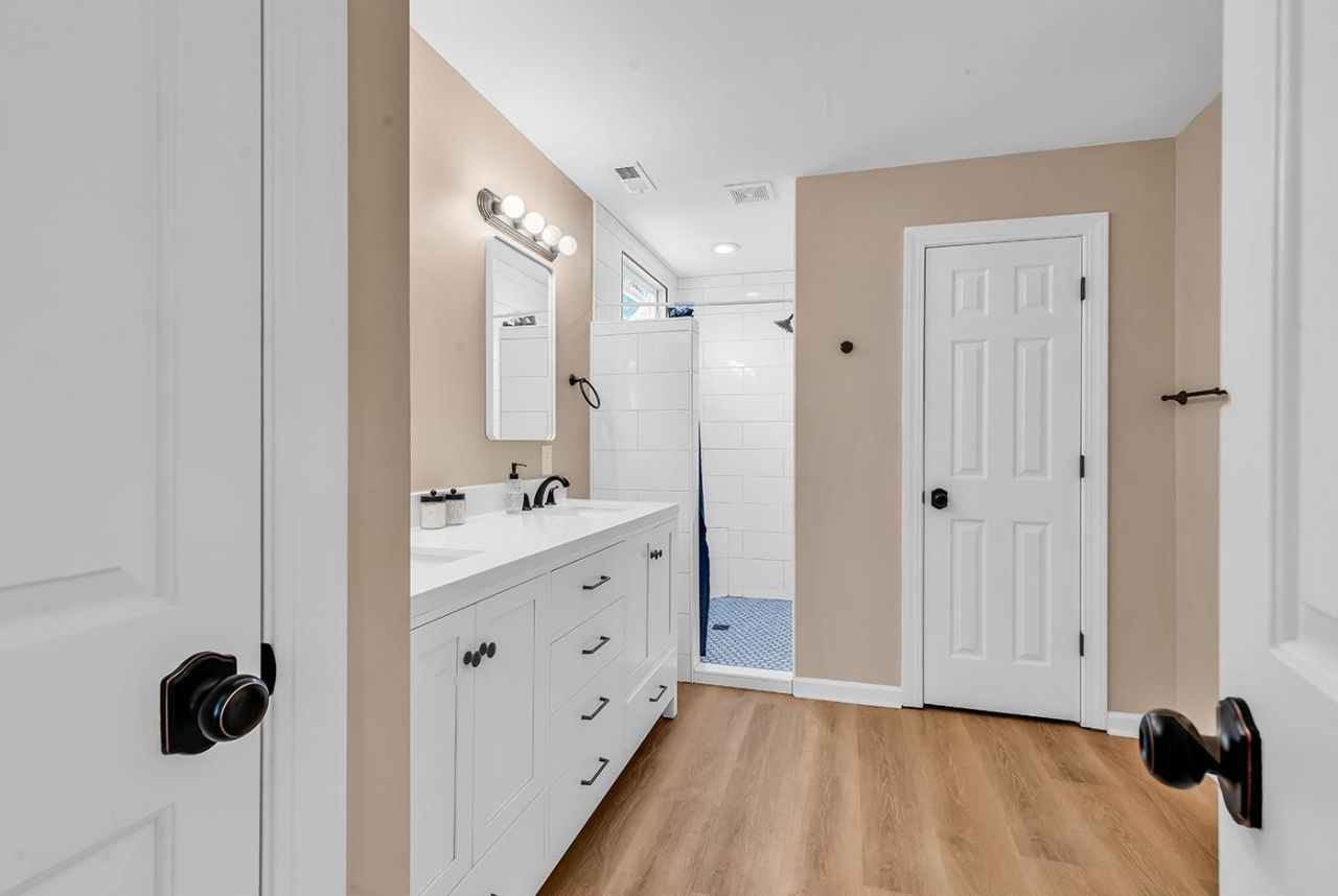 4344 Windy Heights Dr. Photo 22