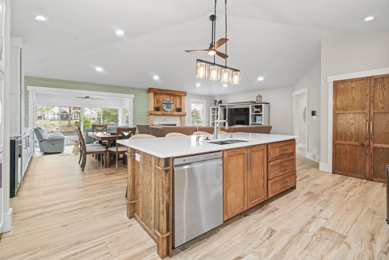 718 7th Ave. N Photo 13