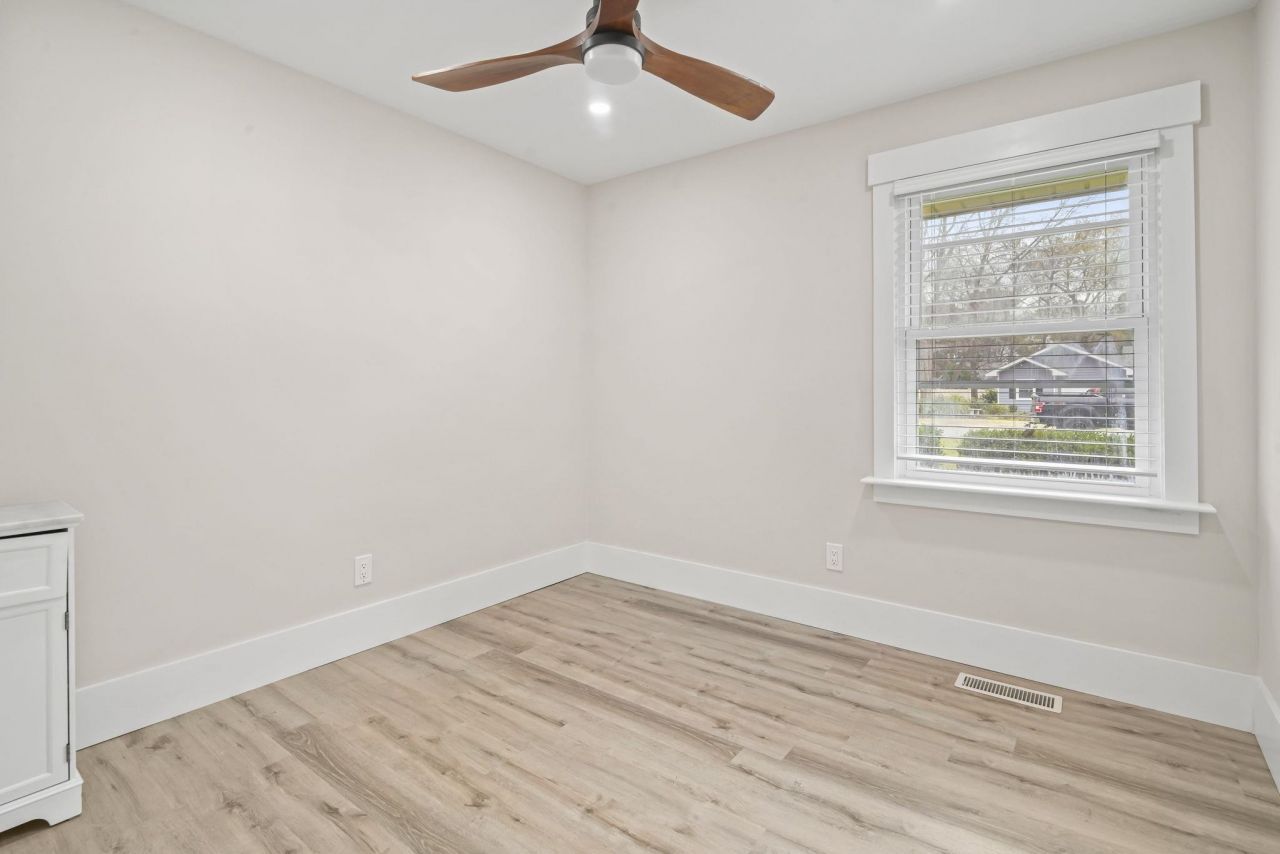 718 7th Ave. N Photo 39