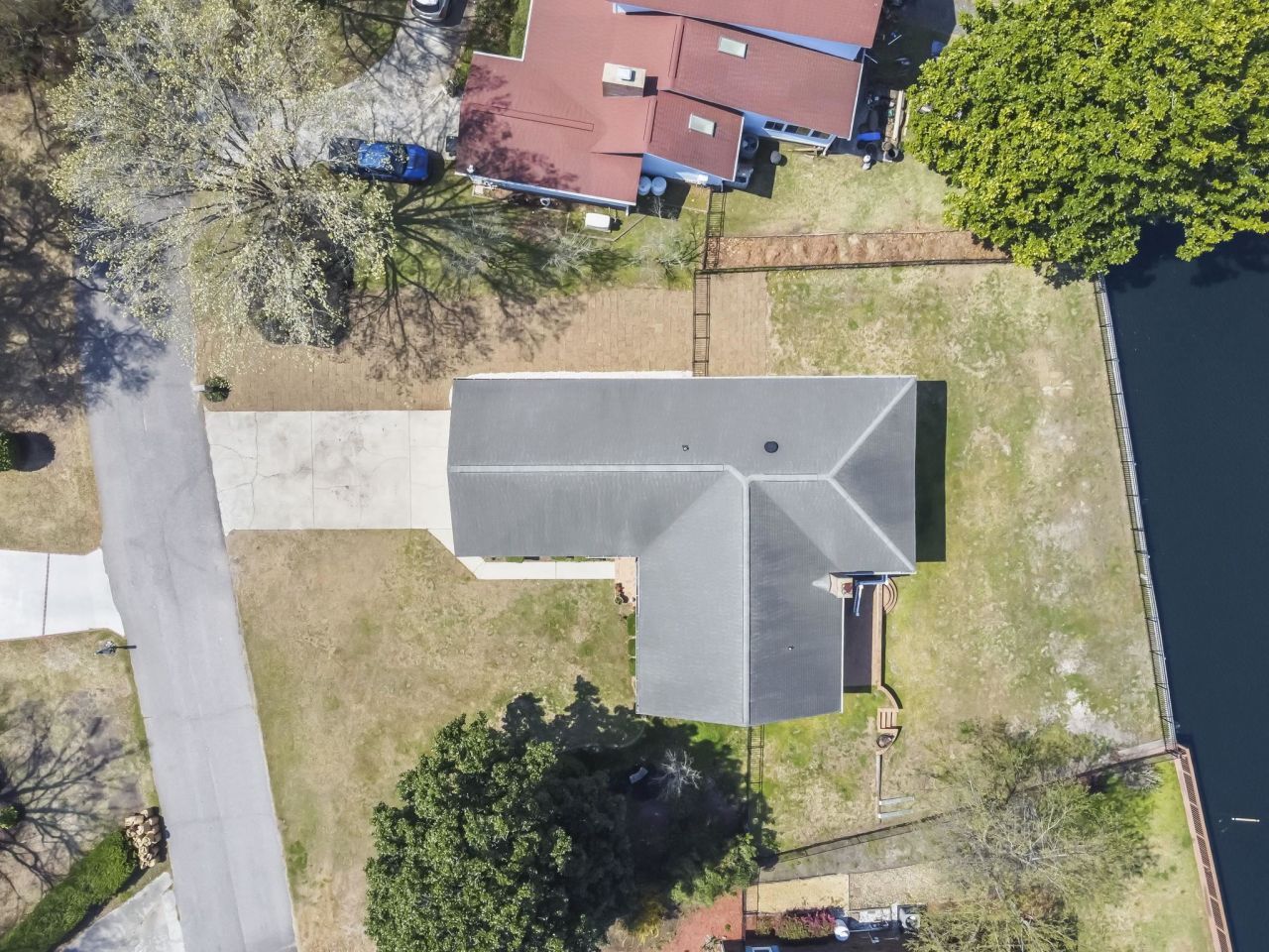 718 7th Ave. N Photo 7