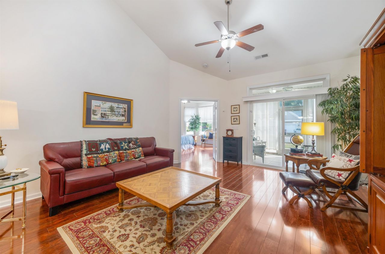 1606 Palmina Loop Photo 19