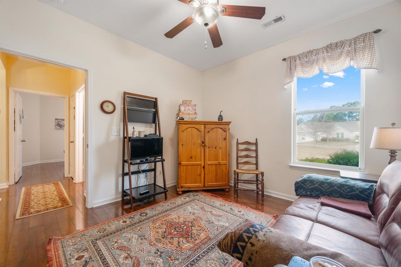 1606 Palmina Loop Photo 31