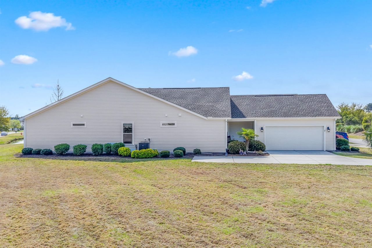 1606 Palmina Loop Photo 40