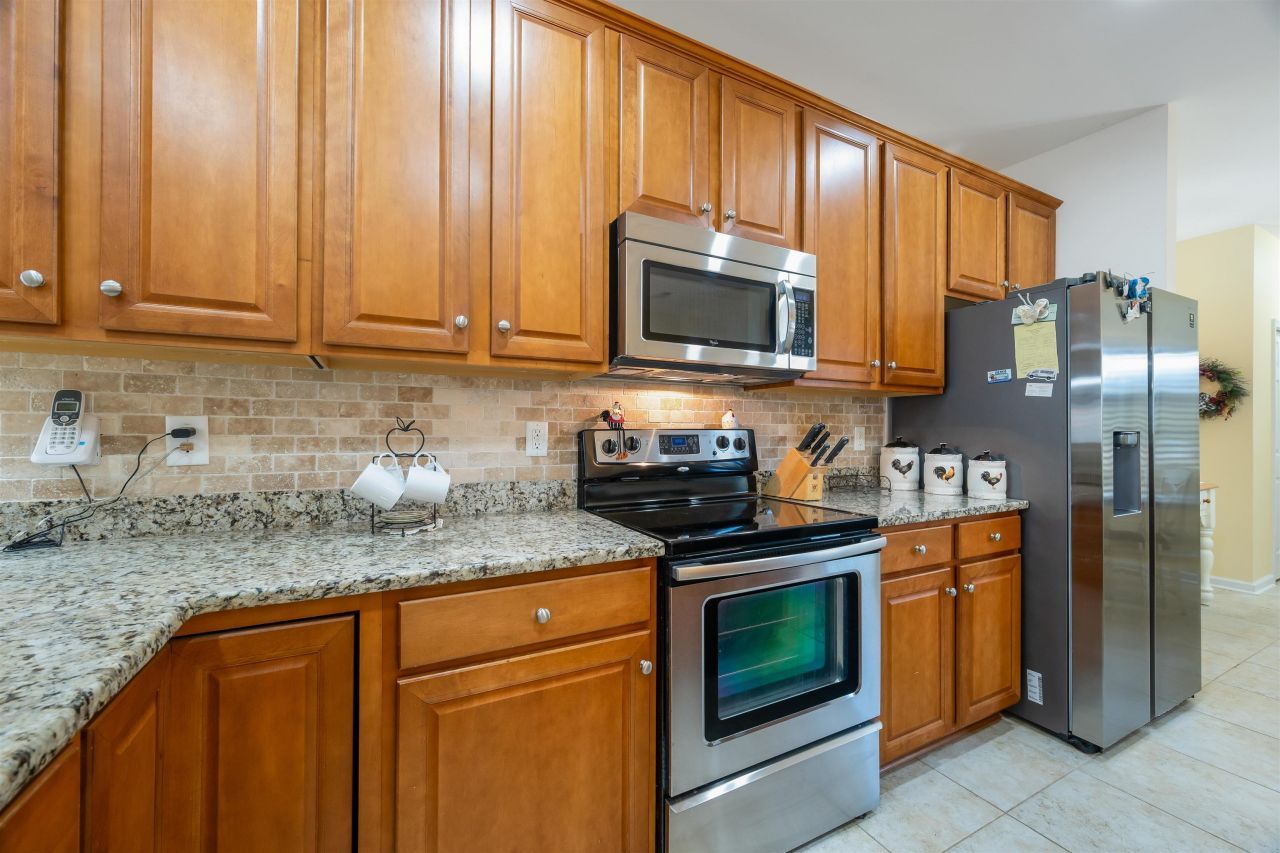 1606 Palmina Loop Photo 9